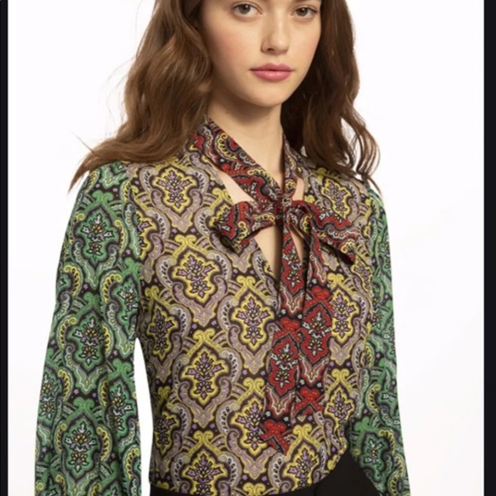 Alice + Olivia Sheila Tie Neck Top